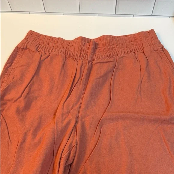Old Navy Wide-Leg Burnt Orange Linen Trousers - Picture 3 of 5